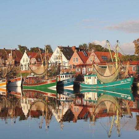 Bummert Am Hafen 3 Greetsiel Крумхёрн Экстерьер фото